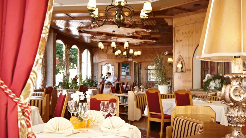 Seehotel Schwan Gmunden Exterior photo